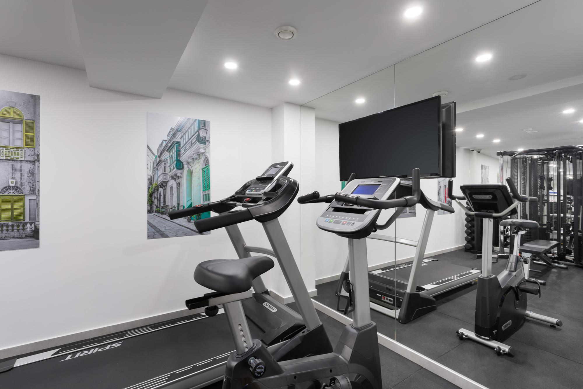 Azur Hotel By St Hotels Gzira Esterno foto
